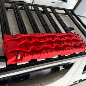 XC340 - Universal Folding flush Max Trax mounting brackets